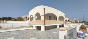 Zona Maldive del Salento, Vistamare1, Sabbia 10' a piedi, BBQ, 2 Bagni, 2 Clima, Posto Auto Esclusivo